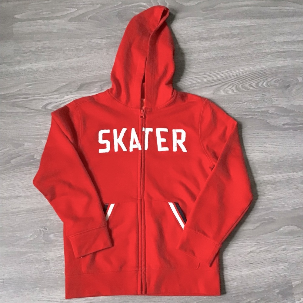 Skater sweater